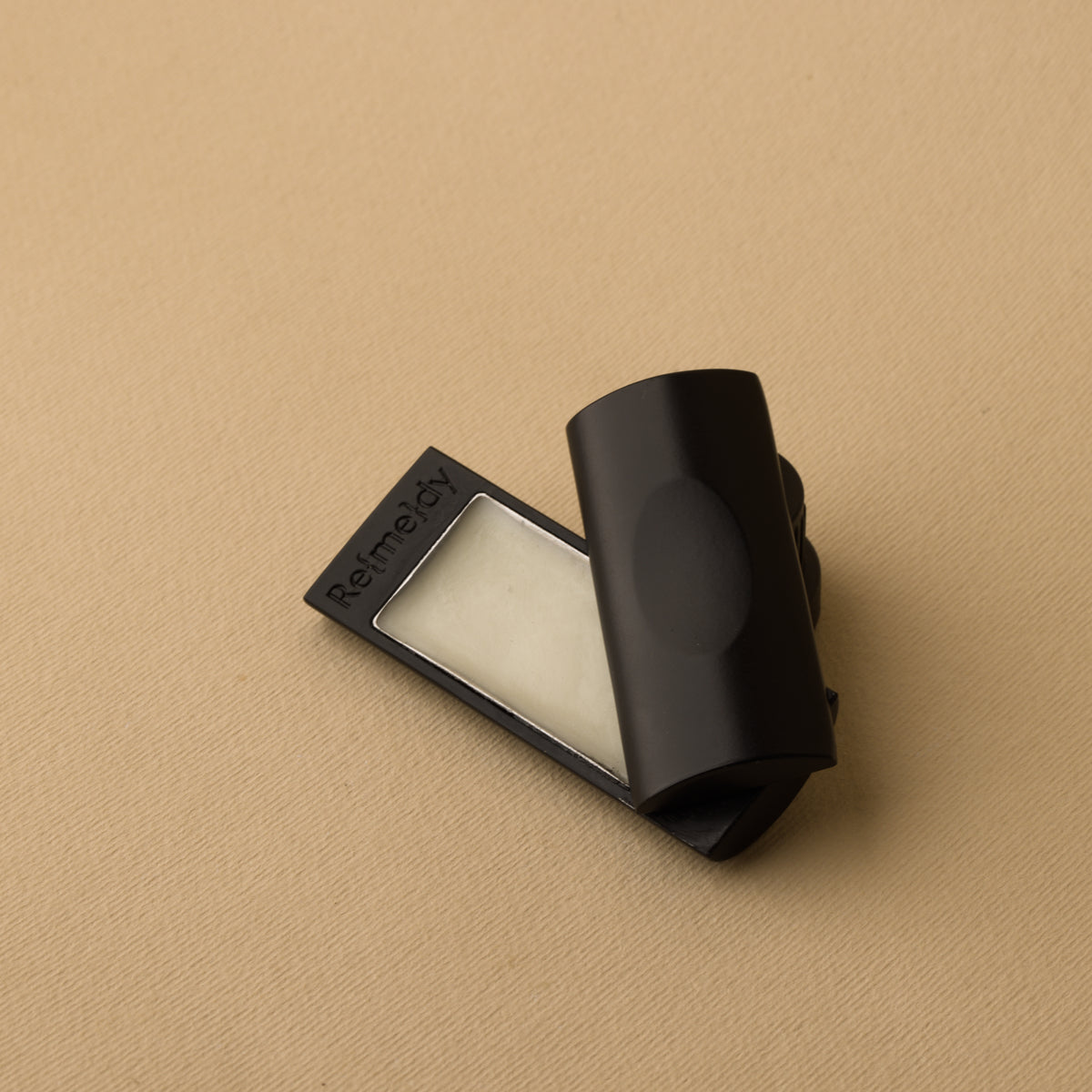 Newton Solid Perfume